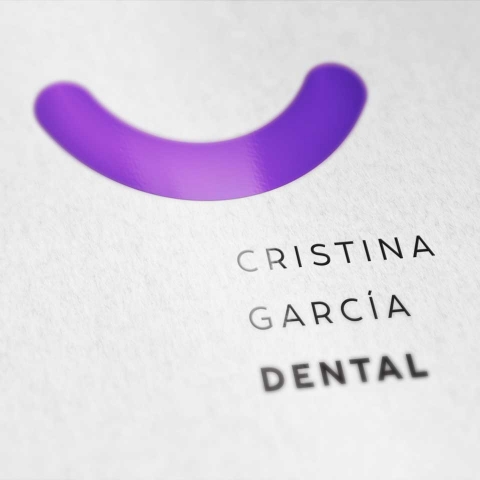 Nuevo logotipo y programa de identidad corporativa para Cristina García Dental